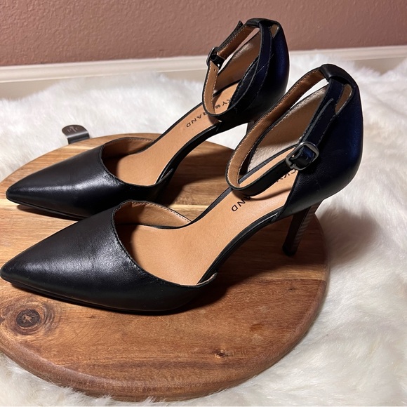 Lucky Brand Black Heels with Ankle Strap and Smooth Finish Size 7.5 - Picture 6 of 12